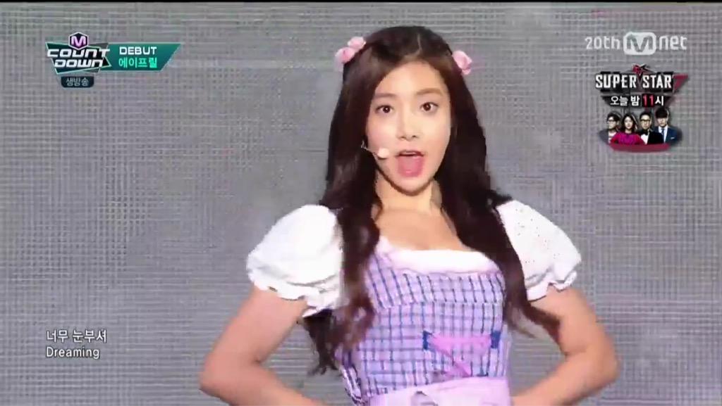 CNa9TX-UYAA4TMJ.jpg:large