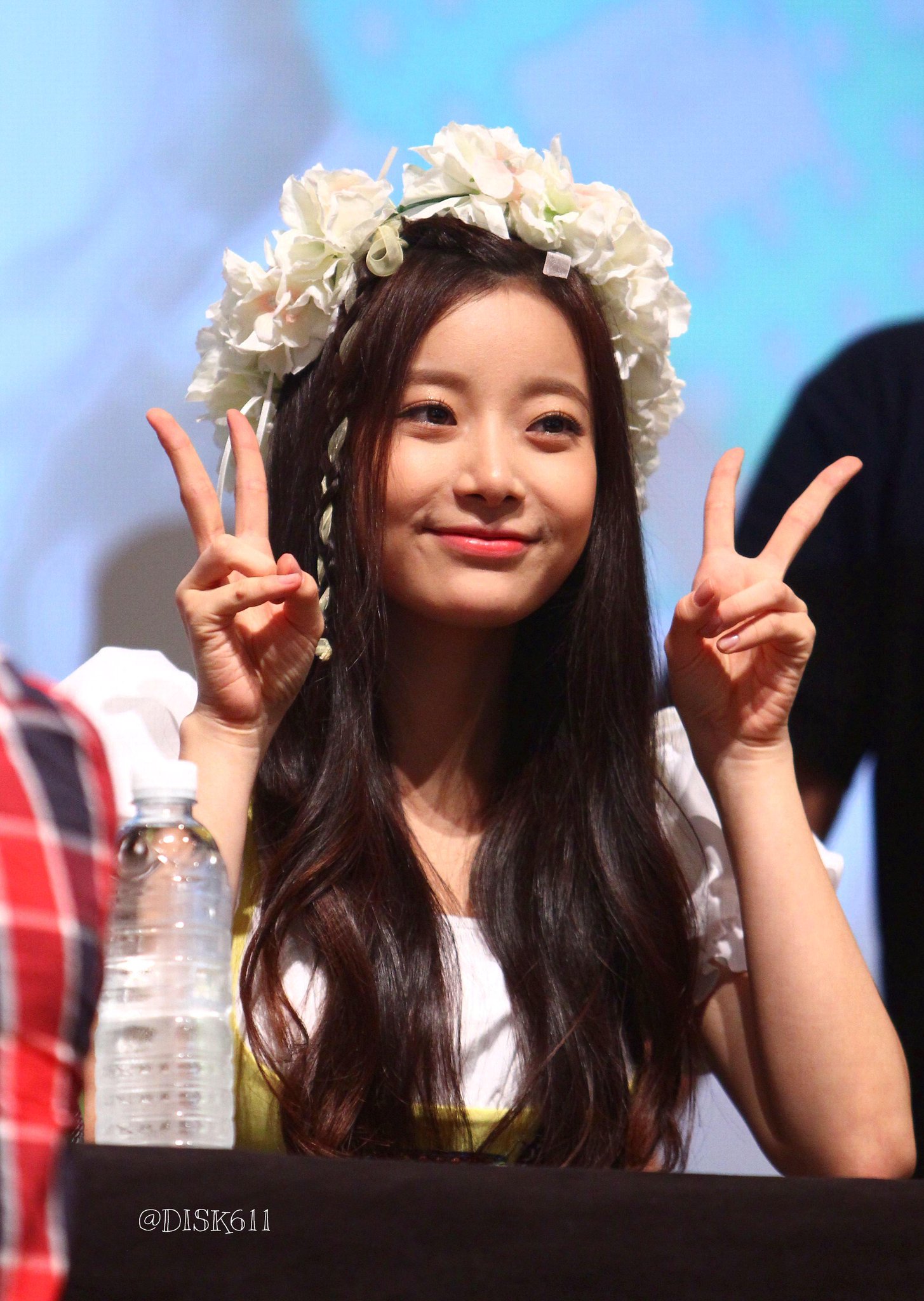 COO8KFAU8AAcLL4.jpg:large