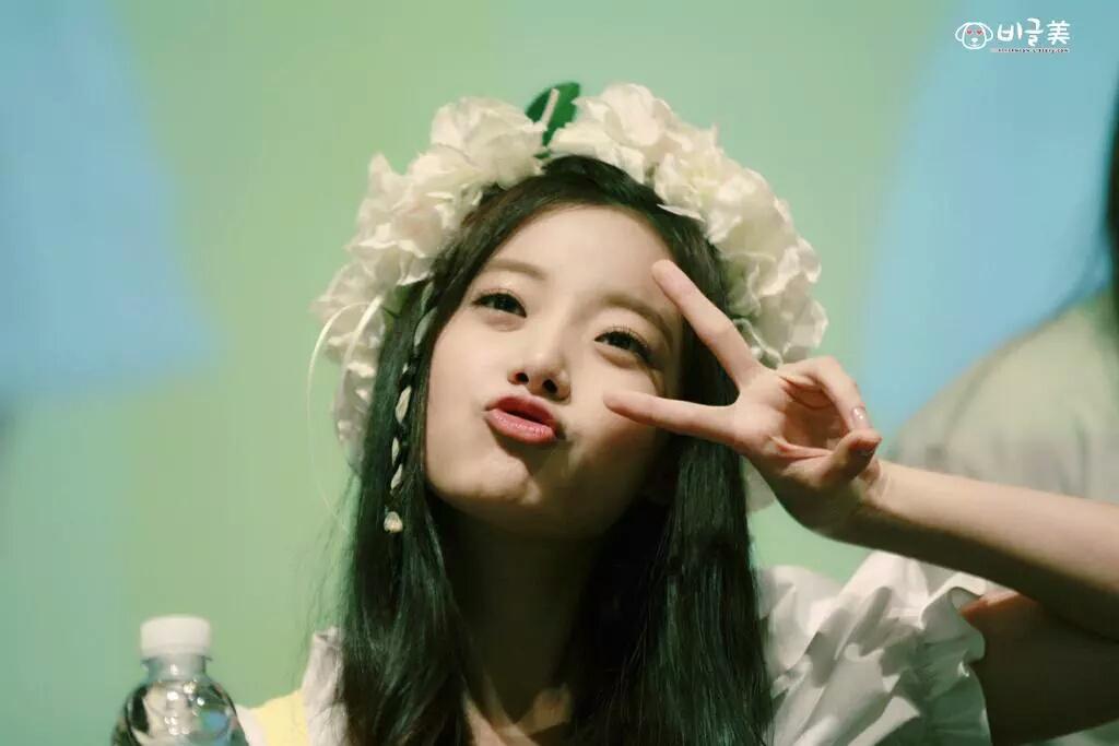 COYOXfkUYAEgitM.jpg:large