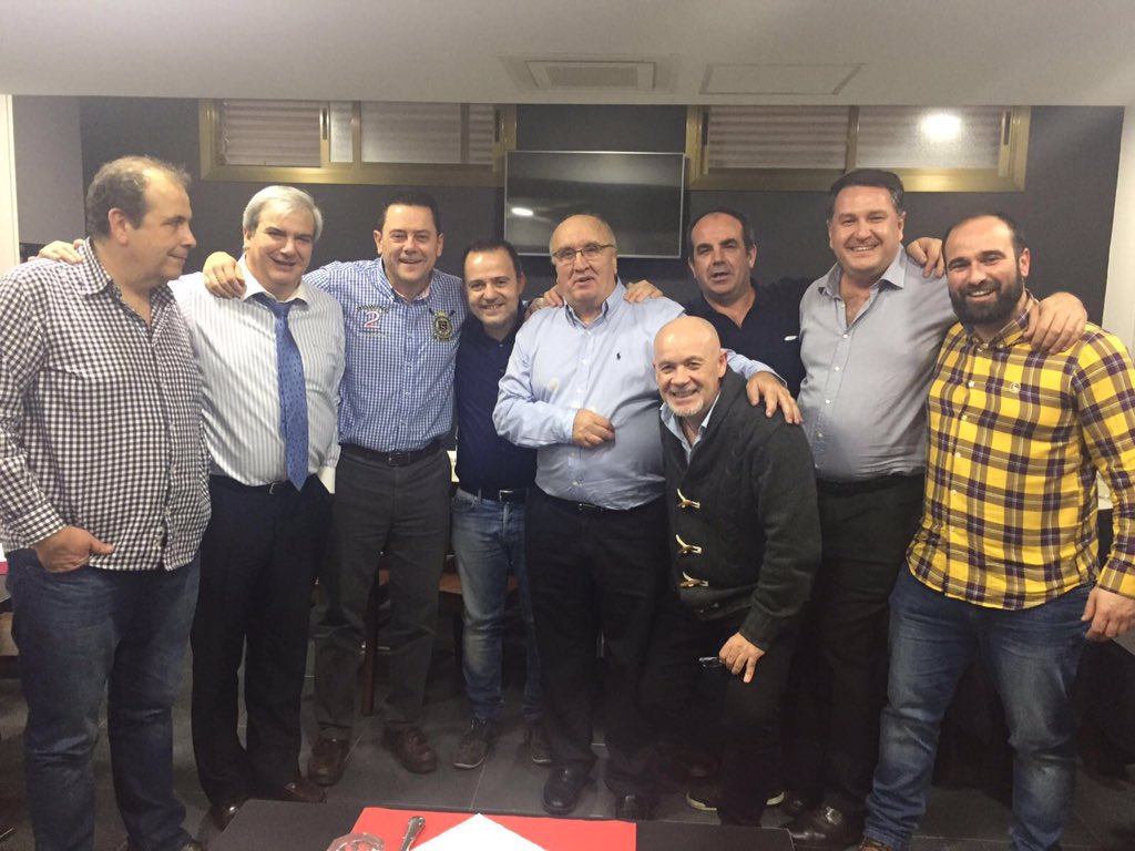 Alfredo Duro cada día está más bajo Forocoches